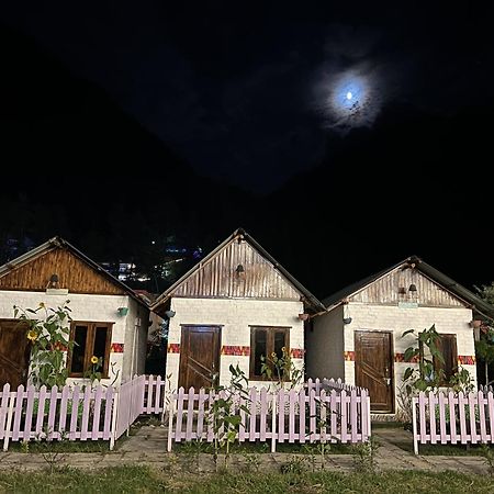 Himtrek Stay Kasol Exteriör bild