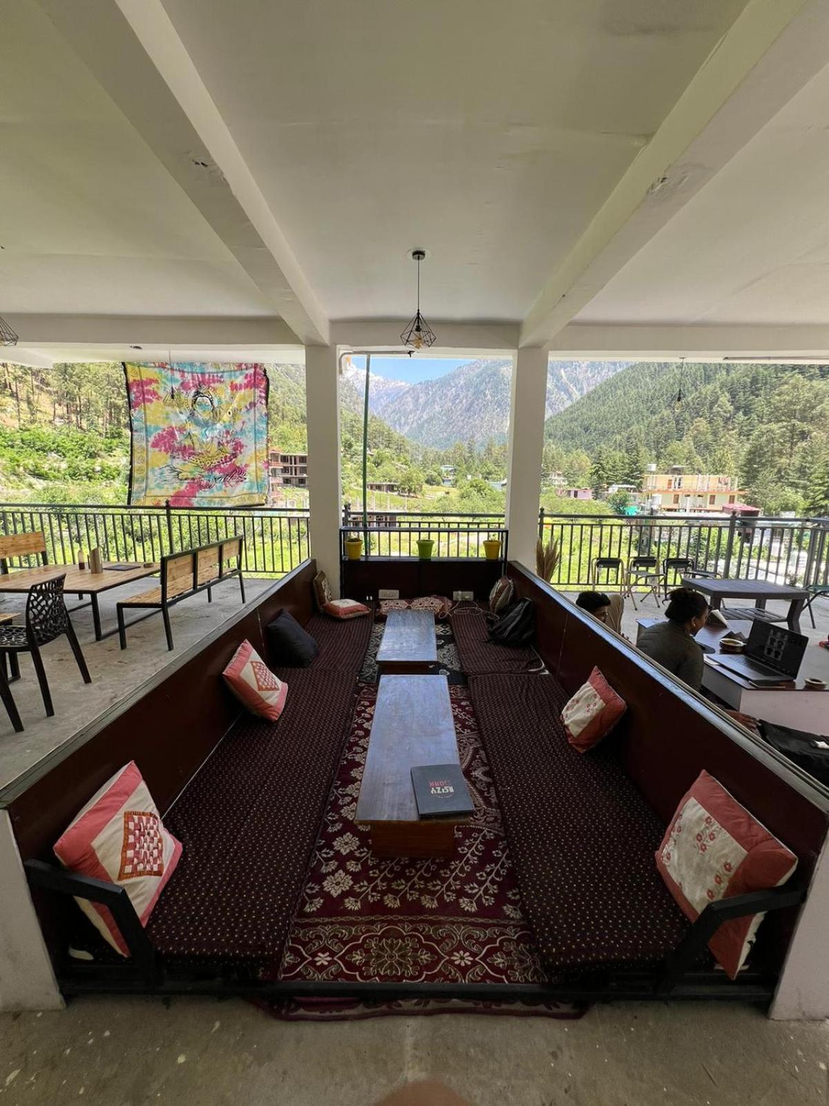 Himtrek Stay Kasol Exteriör bild