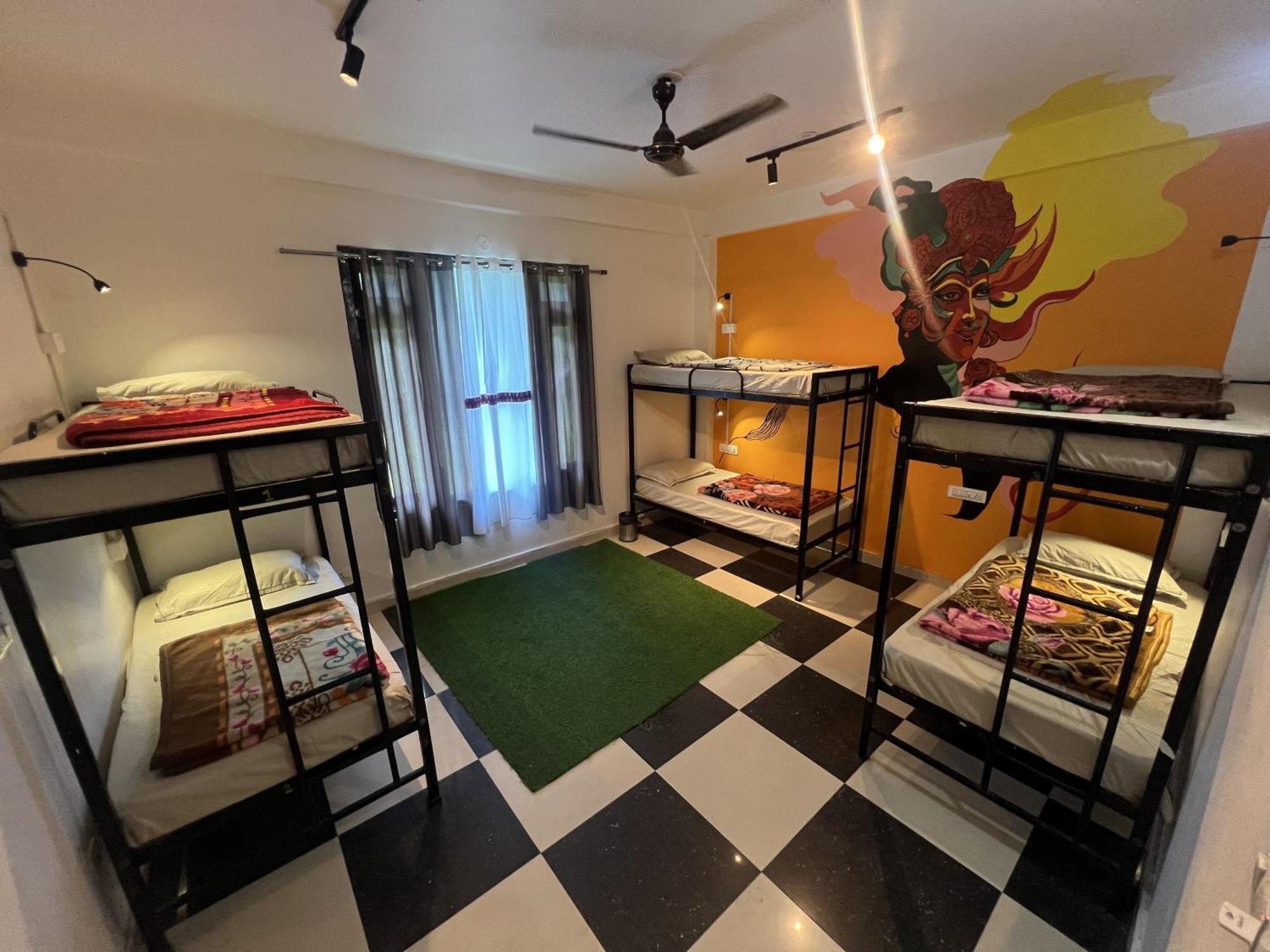 Himtrek Stay Kasol Exteriör bild