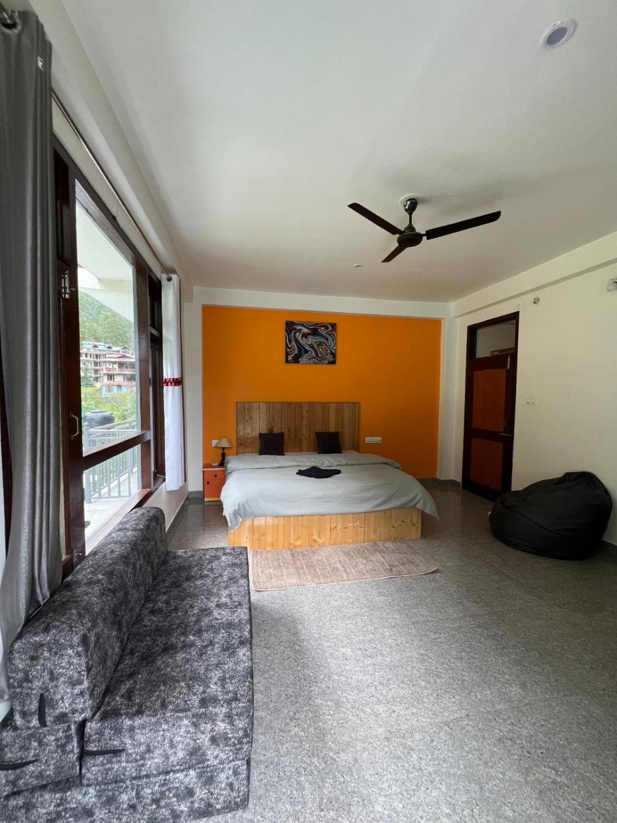Himtrek Stay Kasol Exteriör bild