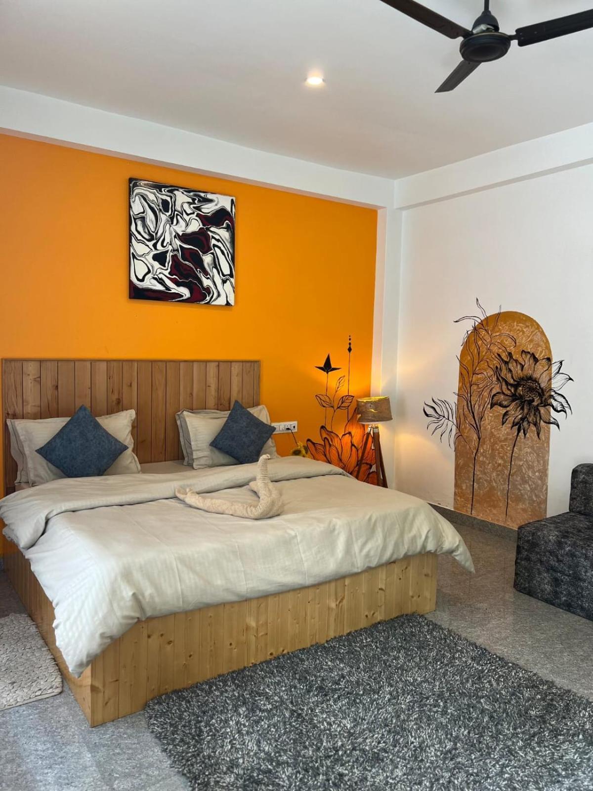 Himtrek Stay Kasol Exteriör bild